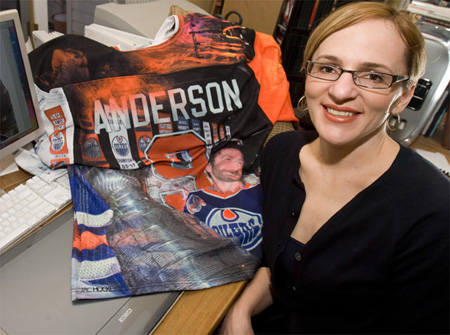 Glenn Anderson commemorative jersey 